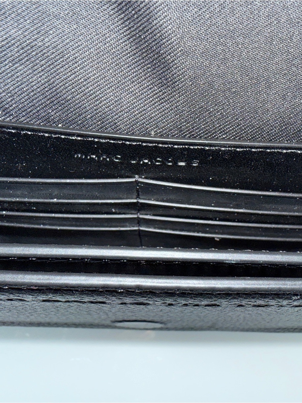 Marc Jacobs Black Pebbled Leather Mini Crossbody with Wide Strap - Picture 8 of 8